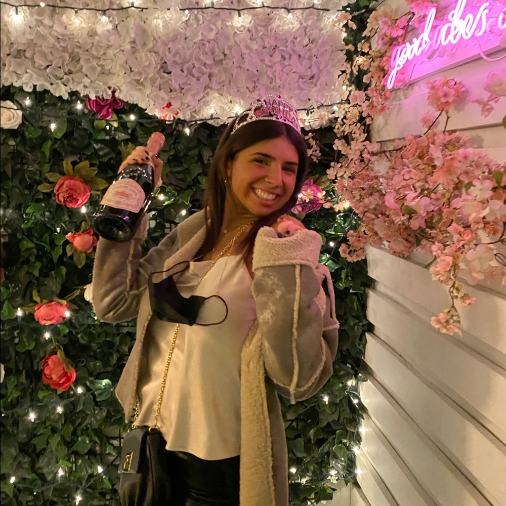 Meet your Posher, Lindsay